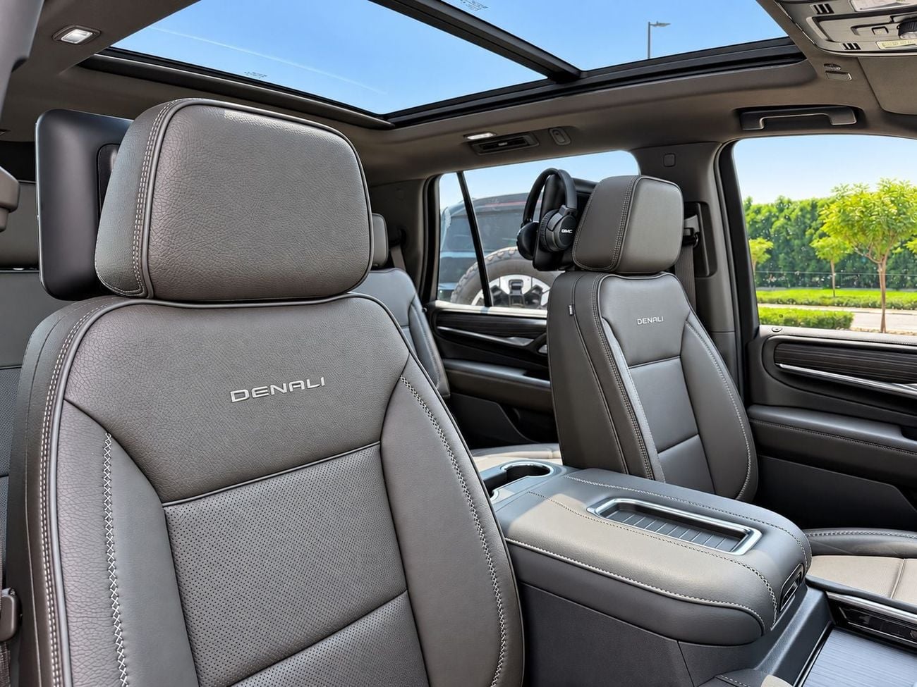 GMC Yukon DENALI