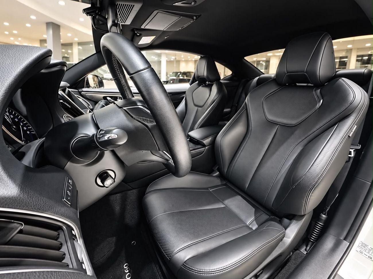 Infiniti Q60 PREMIUM LUXE