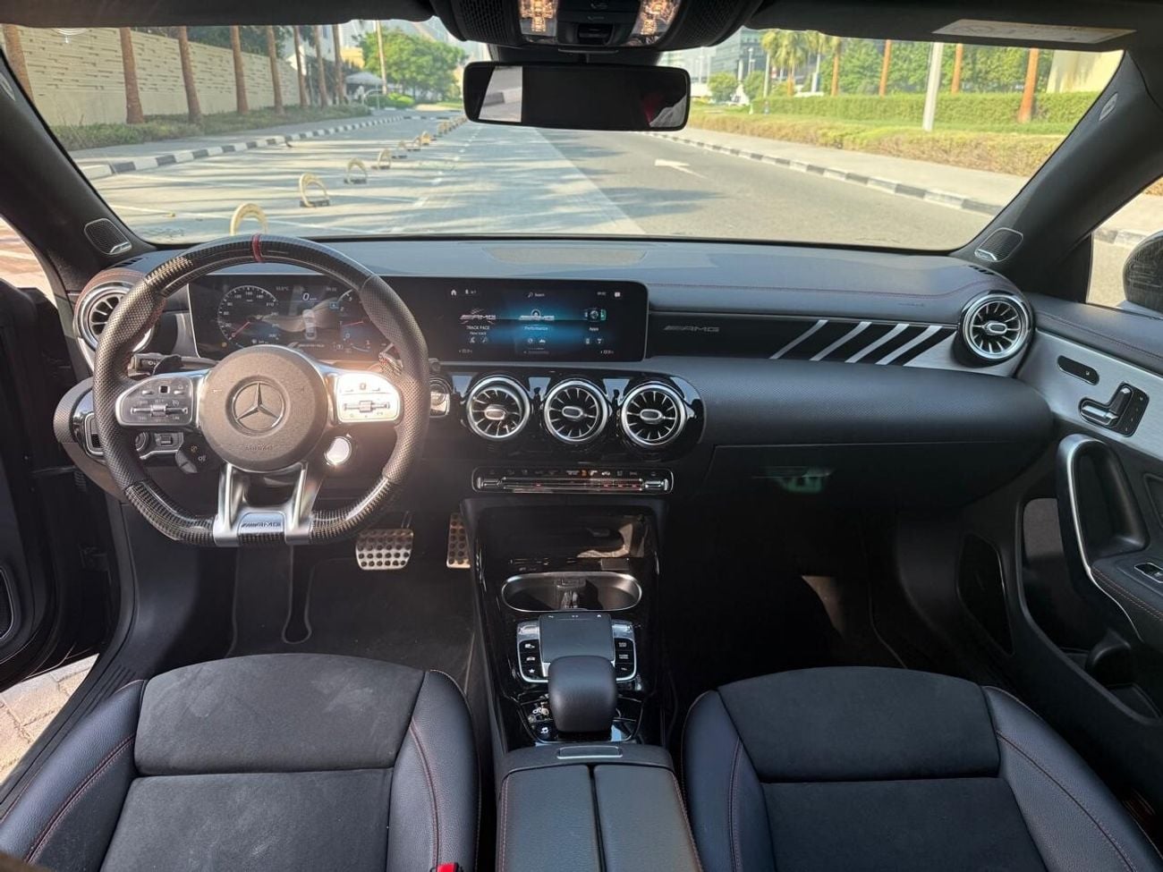 Mercedes Benz CLA 45 AMG S