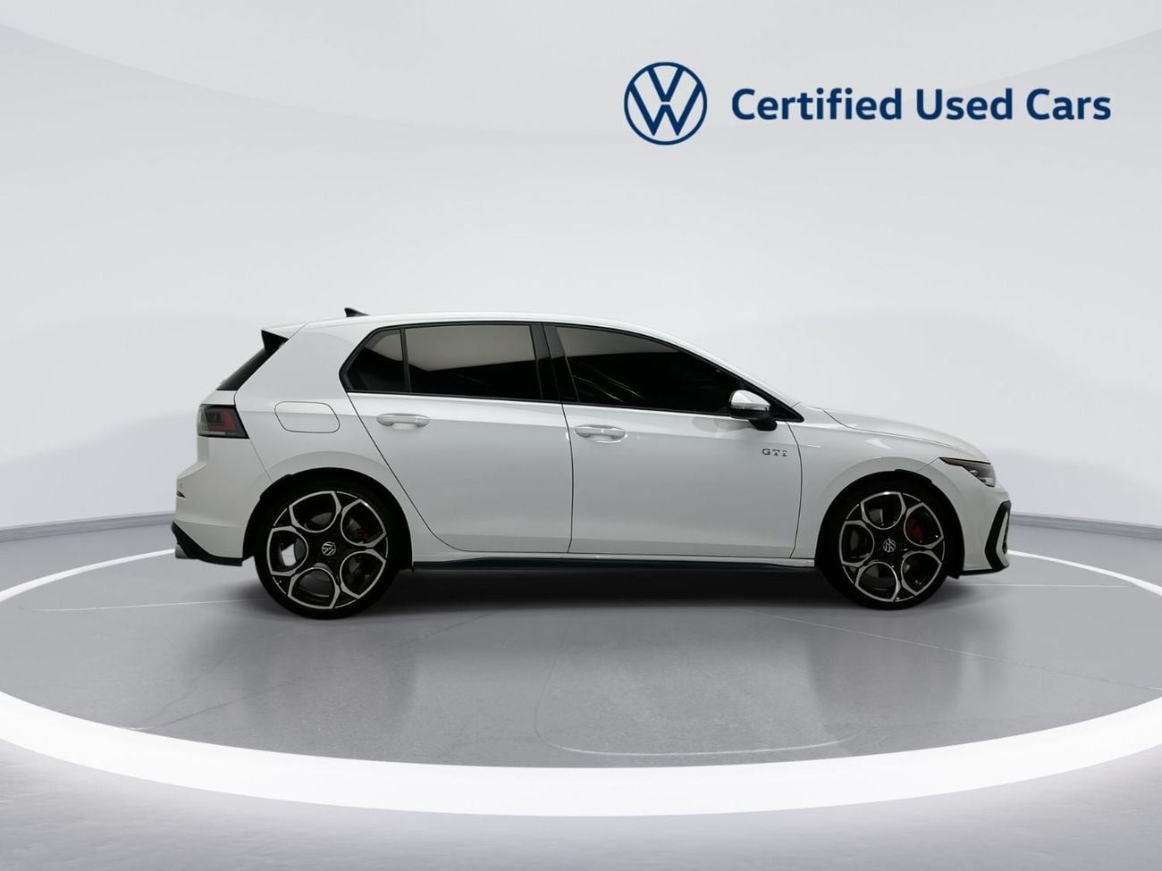 Volkswagen Golf GTI Golf GTI 2.0L | Leather Seats | Turbo Engine | Iconic GTI Styling | Connected Technology | GCC Speci