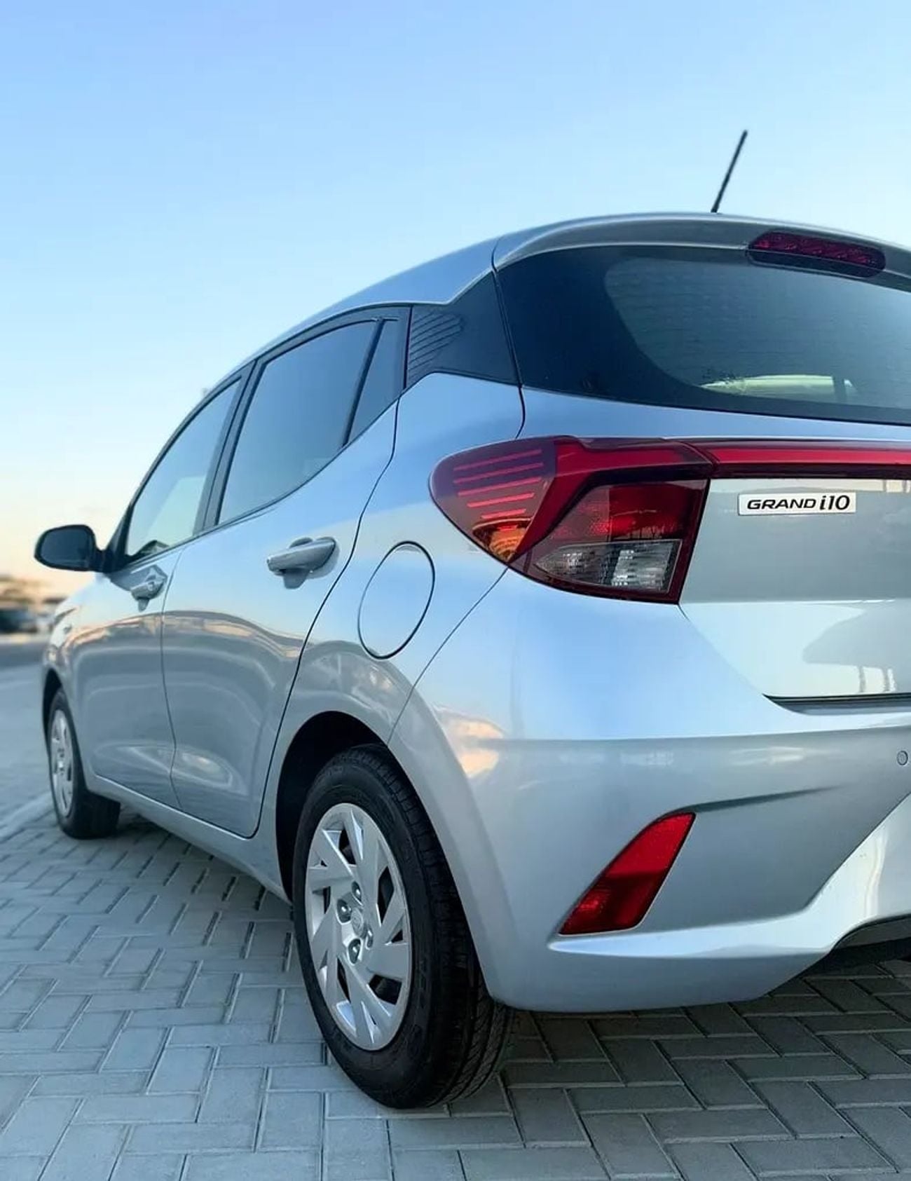 Hyundai Grand i10 GL | GCC Specs | Agency Warranty