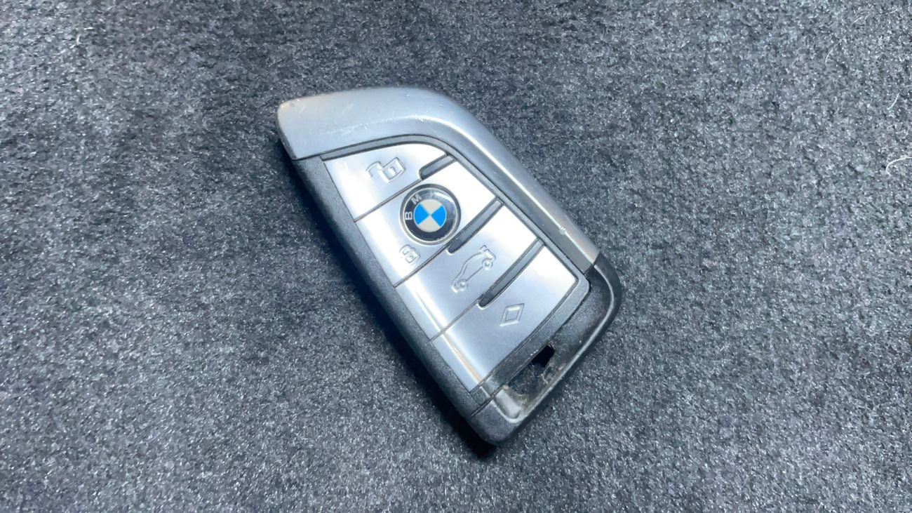 بي أم دبليو X5 XDRIVE40i M SPORT كارس24 هي سوق ضخم للسيارات المستعملة موثوق ومضمون ٪كارس24 هي سوق ضخم للسيارات المستعملة موثوق ومضمون