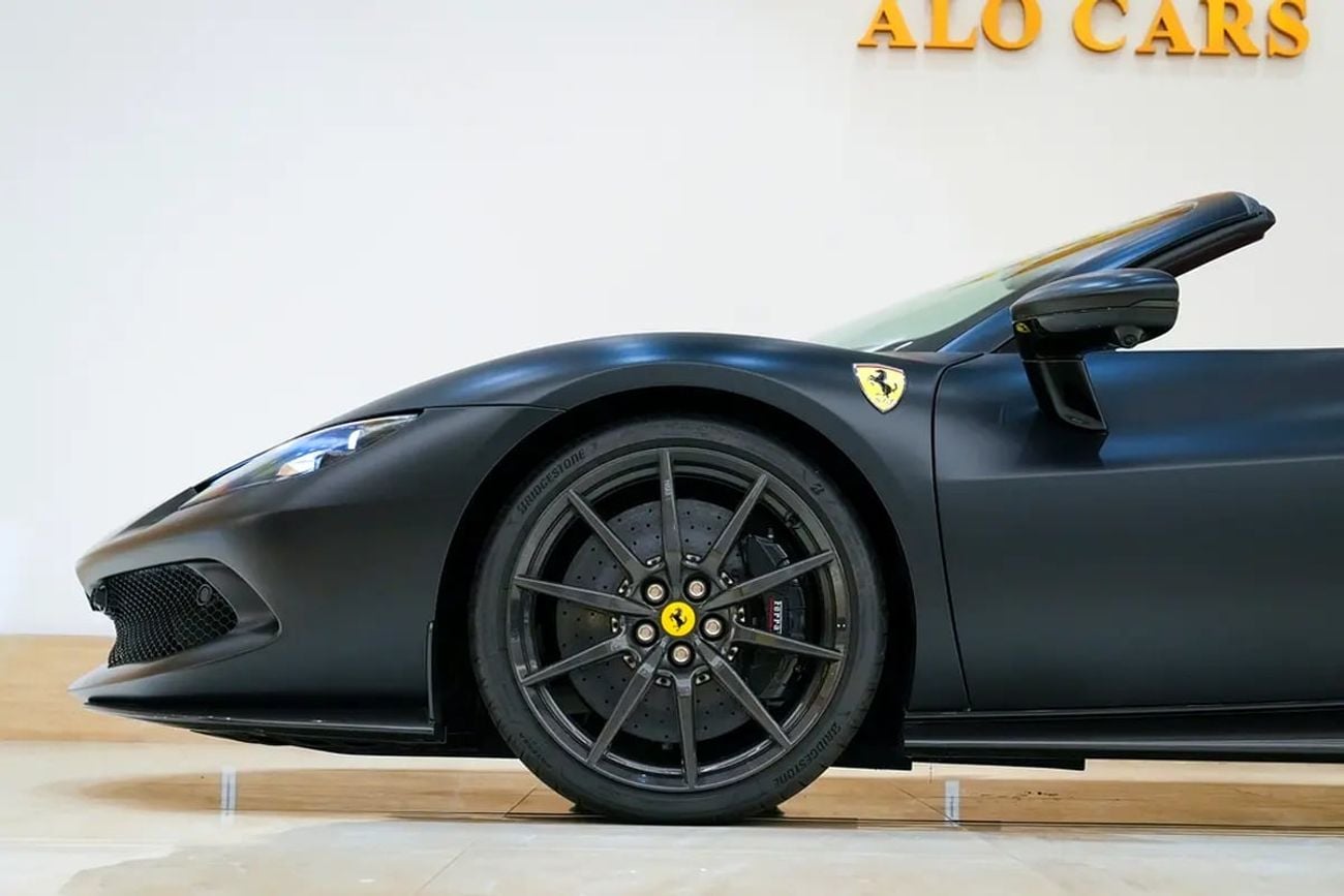 Ferrari 296 GTS Assetto Fiorano / GCC Specs / Full Service History