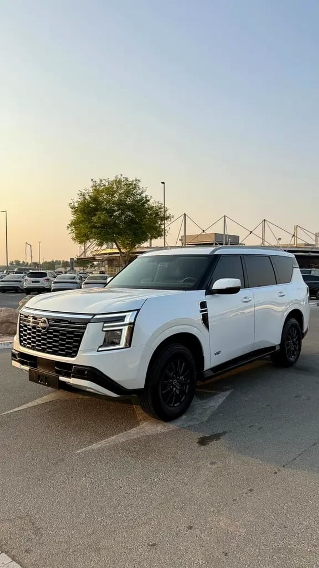 Nissan Patrol LE T2 GCC Specs warranty from dealer