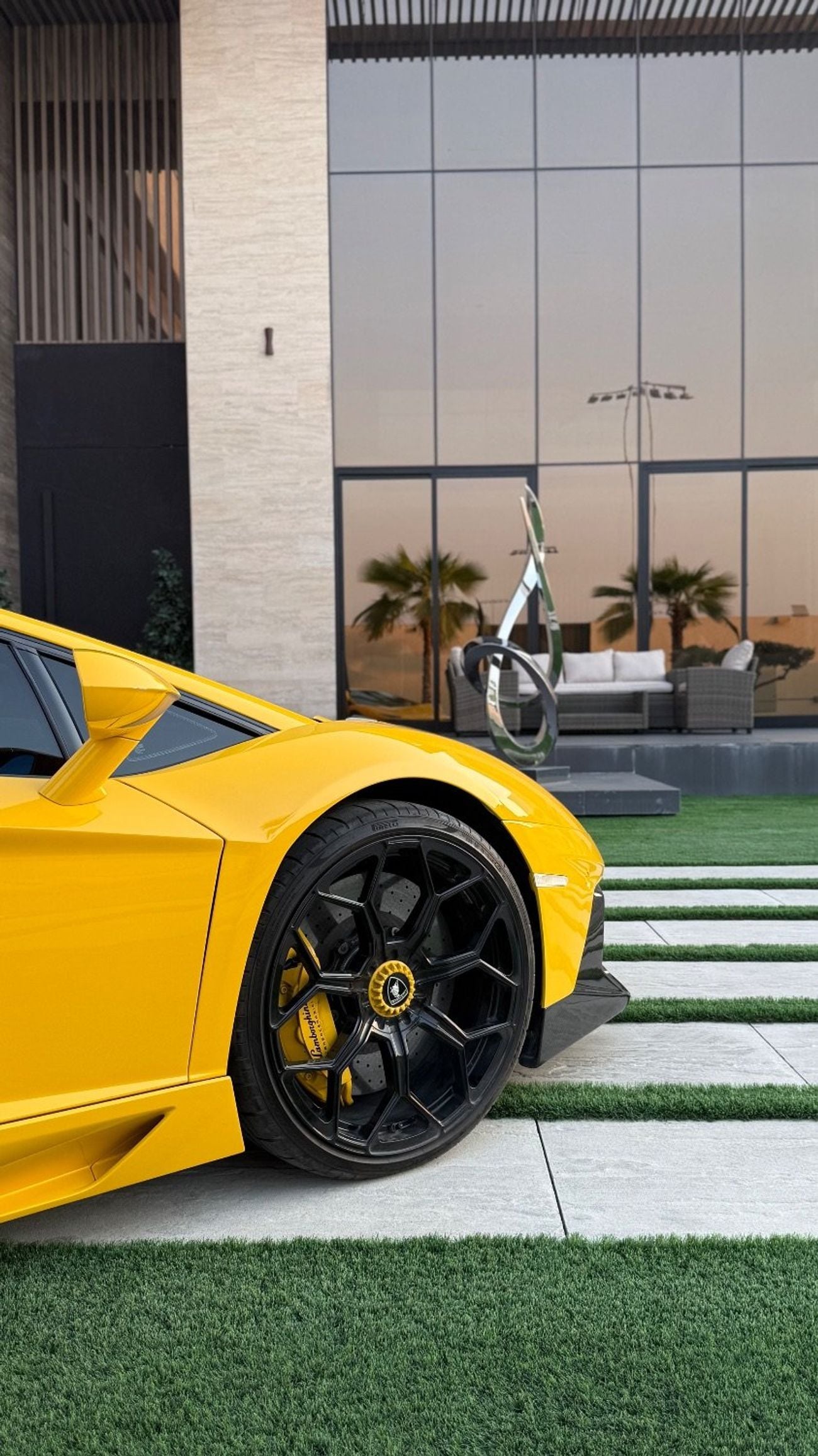Lamborghini Aventador LP700
