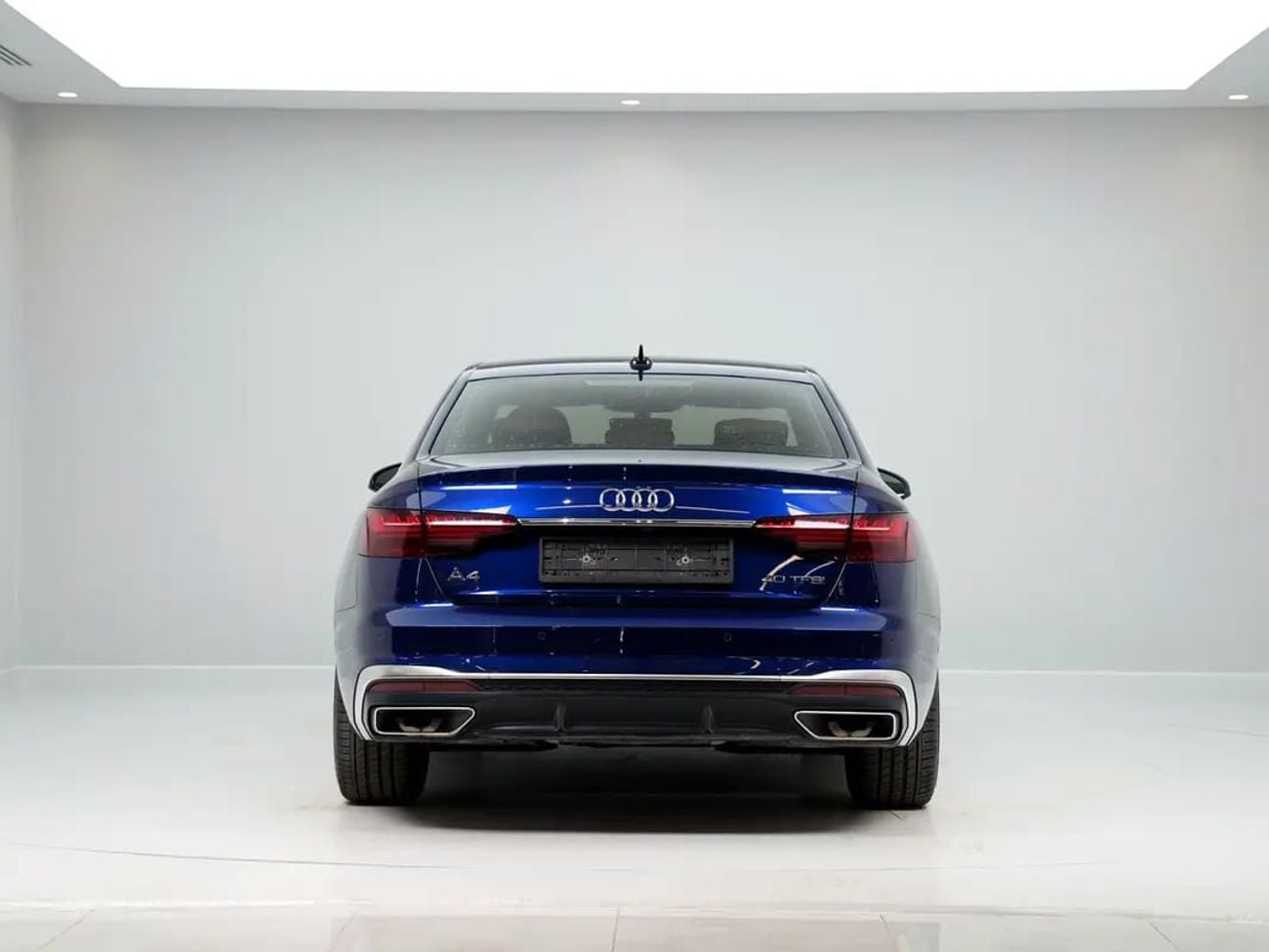 Audi A4 40 TFSI S-Line | GCC Specs | Low Mileage