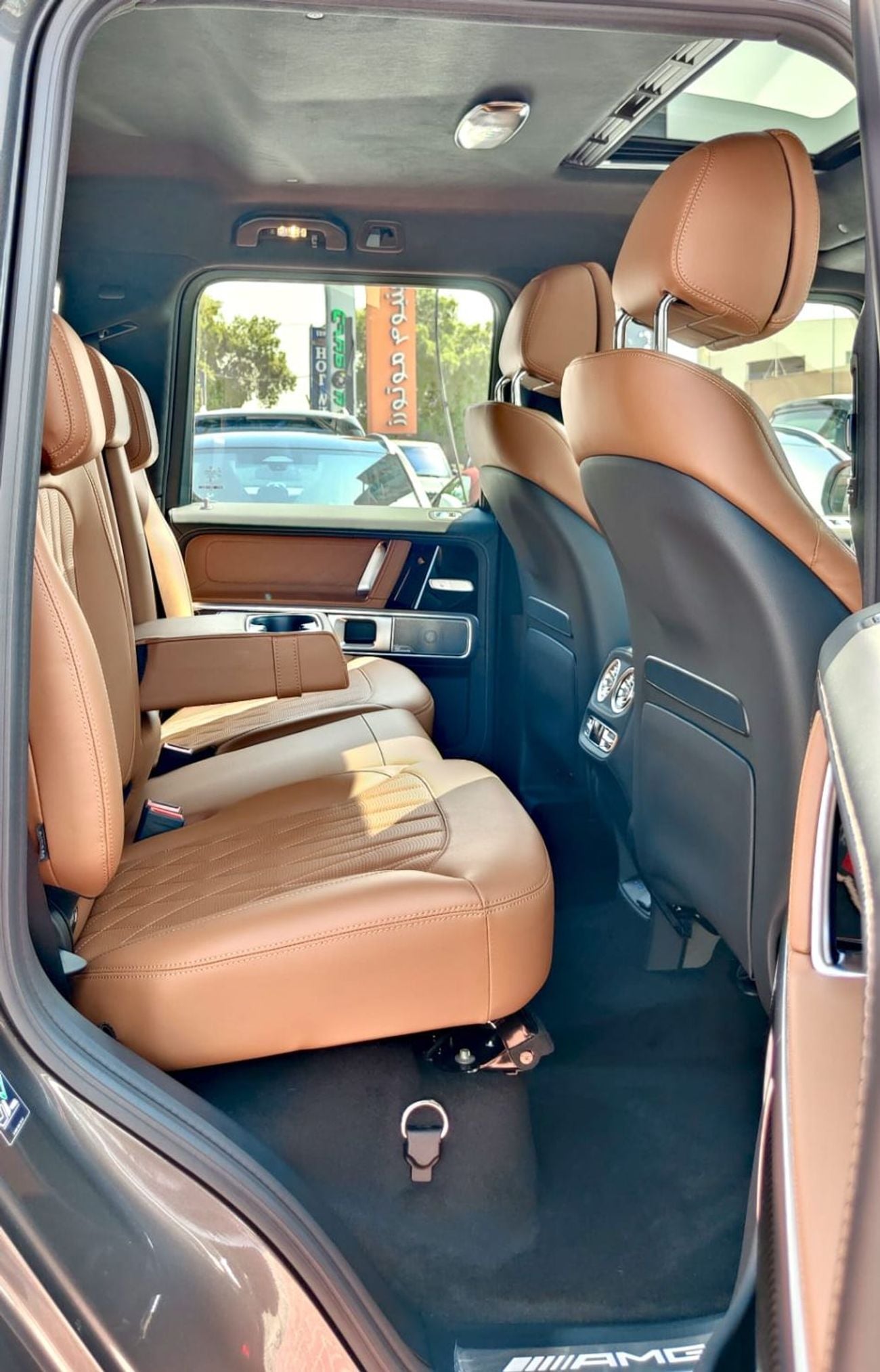 مرسيدس بنز G 63 AMG ستاندارد ضمان لمدة 5 سنوات على ألياف الكربون الداخلية والخارجية (2026) - مجلس التعاون الخليجي