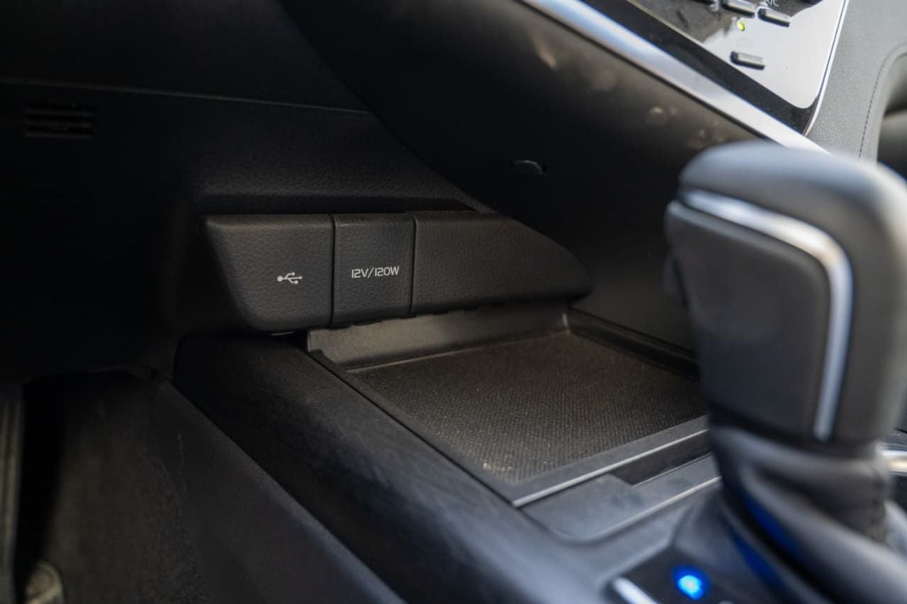 Toyota Camry GLE-X