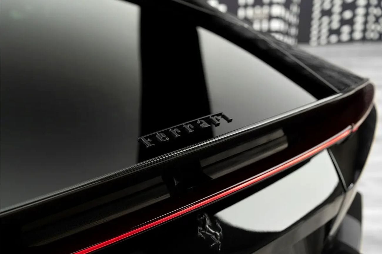 فيراري 12سيلندري FERRARI | 12 CILINDRI | 2026MY | FULL SPECS CARBON FIBER INSIDE OUTSIDE