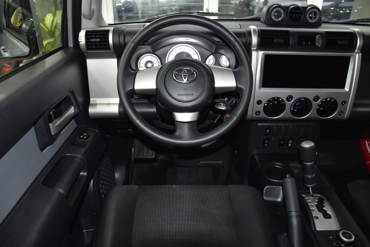 Toyota FJ Cruiser GXR EXCELLENT DEAL for our Toyota FJ Cruiser ( 2023 Model ) in Silver Color GCC Specs
