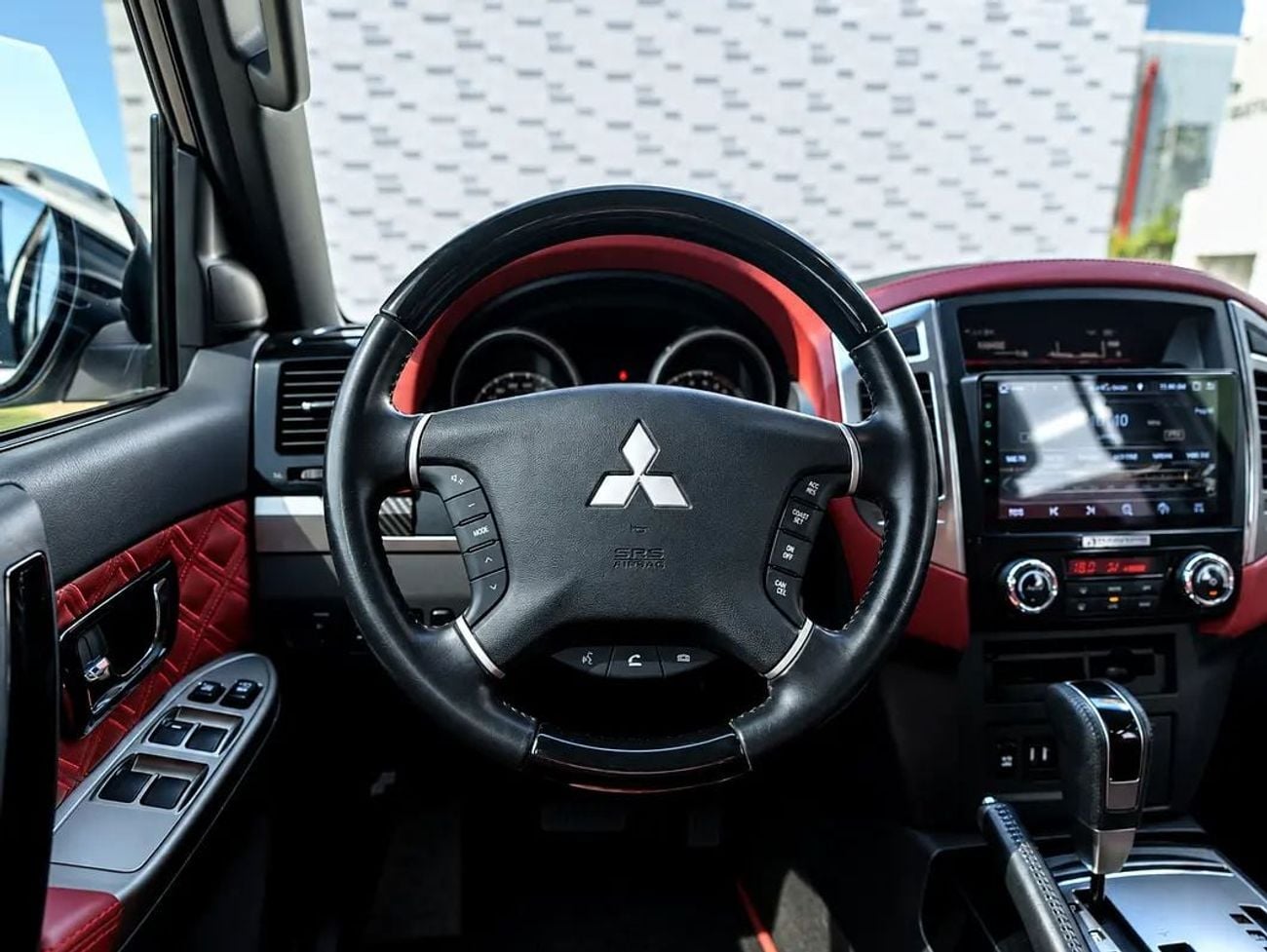 Mitsubishi Pajero GLS H/L SIGNATURE EDI