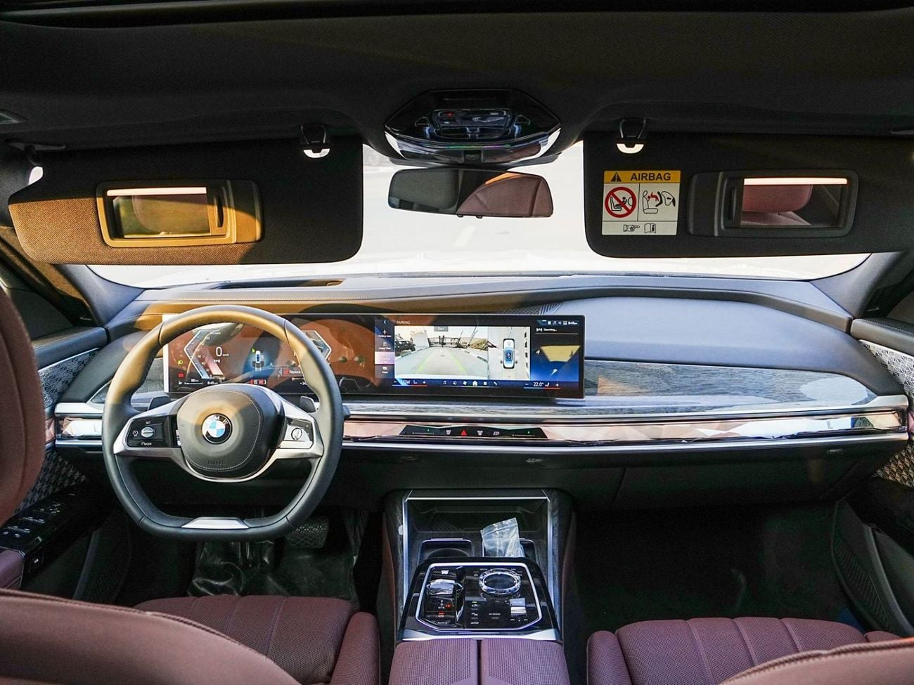 BMW 740i