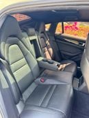 Porsche Panamera 4
