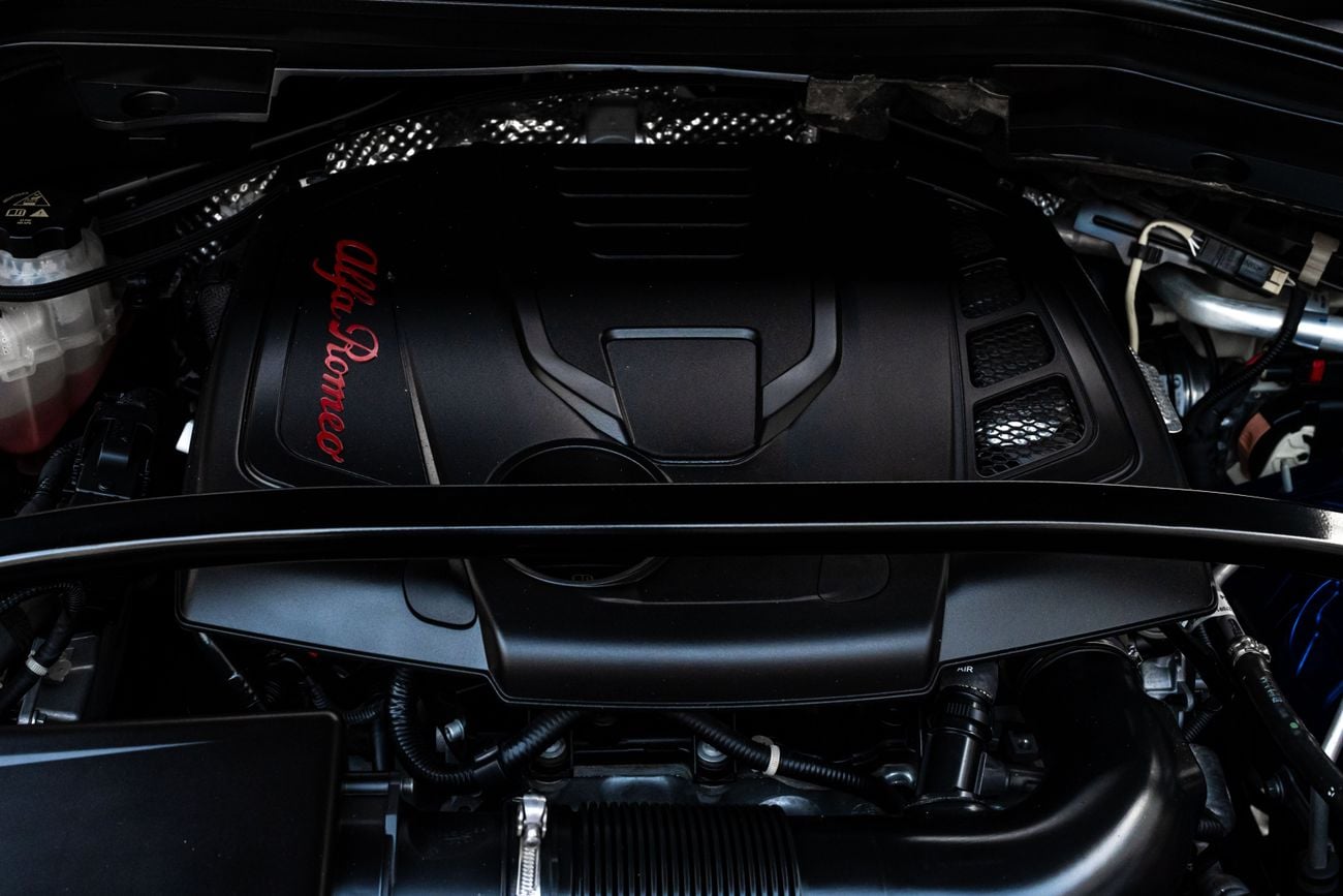 Alfa Romeo Stelvio Veloce Stelvio Veloce | 2,155 P.M | 0% Downpayment | Perfect Condition!