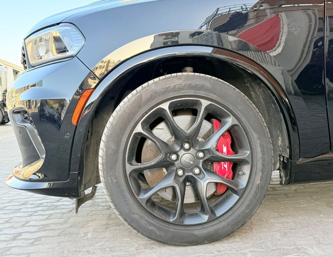 دودج دورانجو SRT HELLCAT V8 supercharged 6.2L