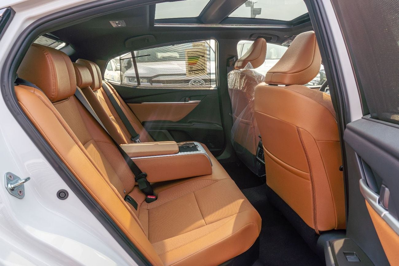 Toyota Camry LUMIERE HEV