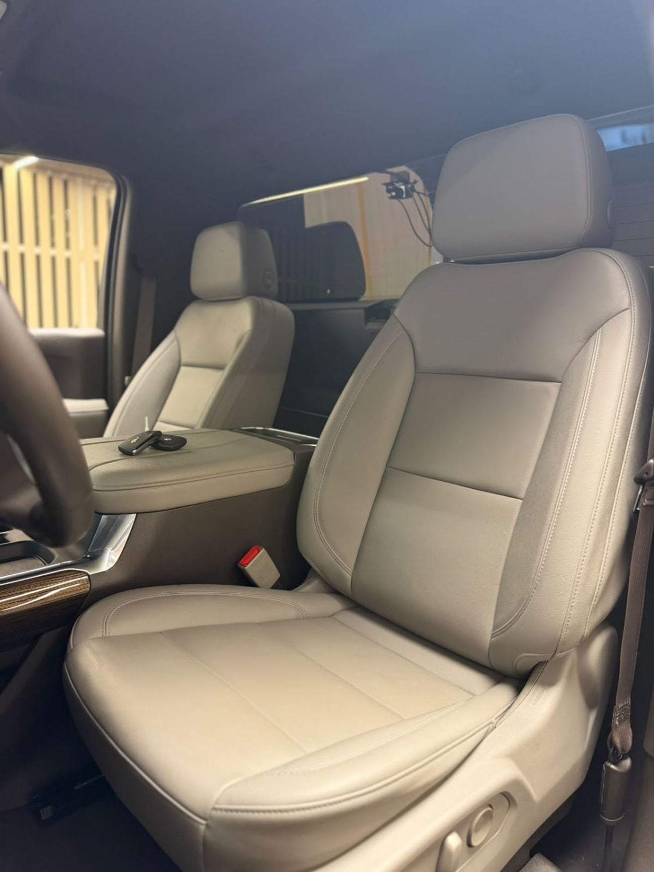Chevrolet Silverado 1500 REG/CAB RST