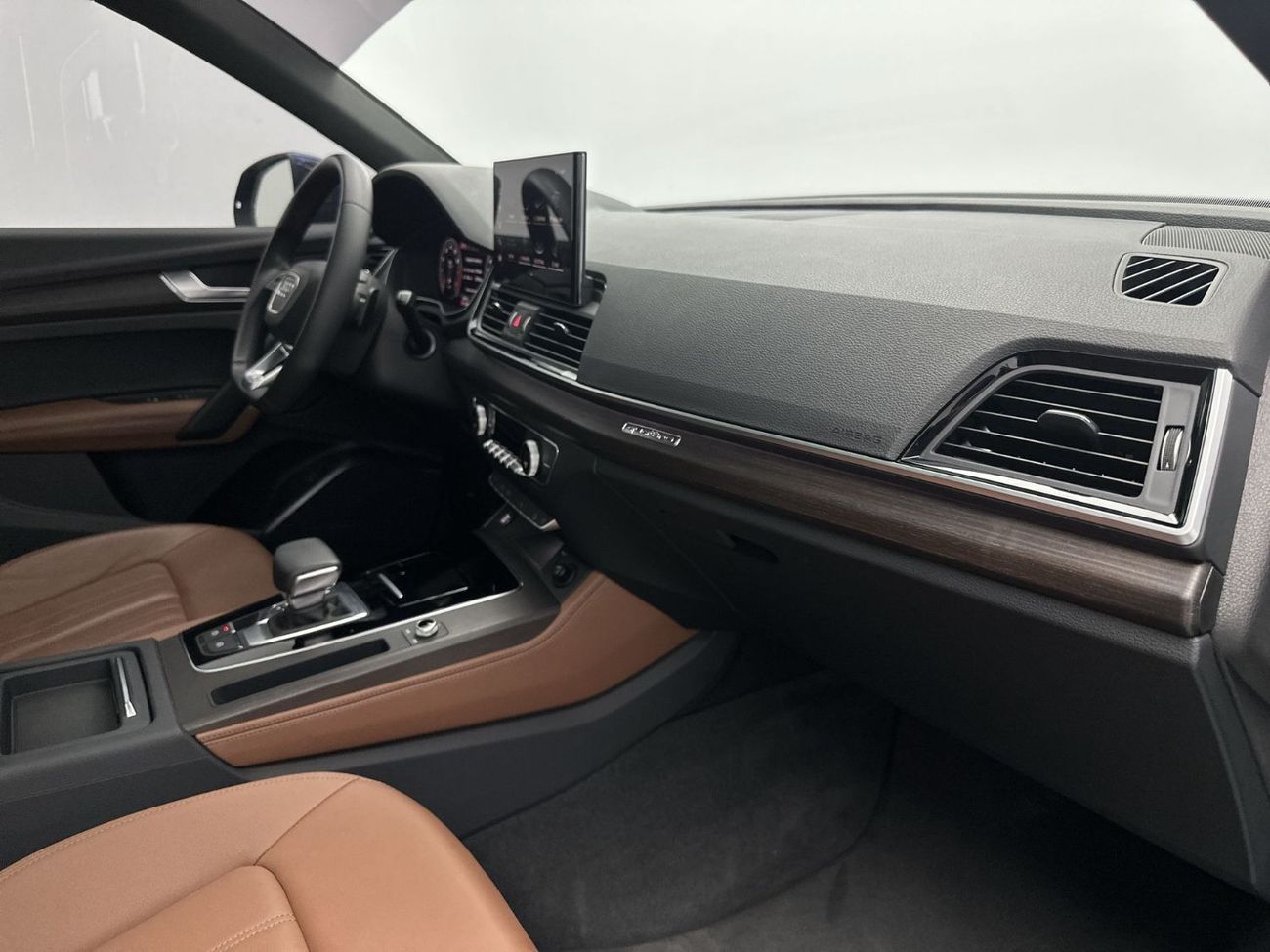 Audi Q5 45 TFSI ADVANCED quattro 249hp (Ref# 07143) - EXCLUSIVE OFFER