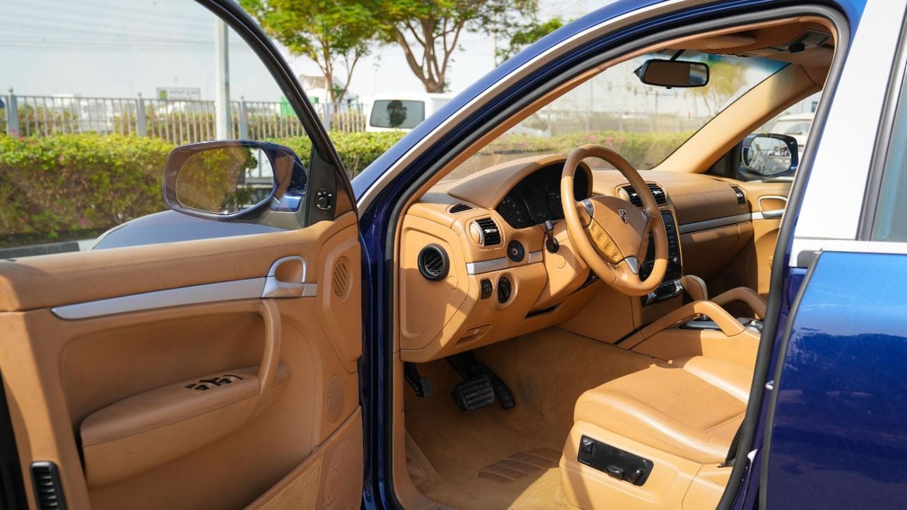 Porsche Cayenne STANDARD