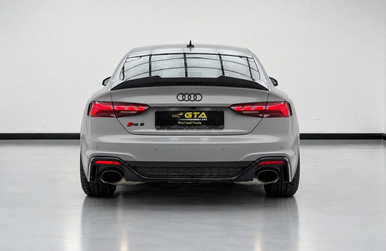 Audi RS5 STANDARD