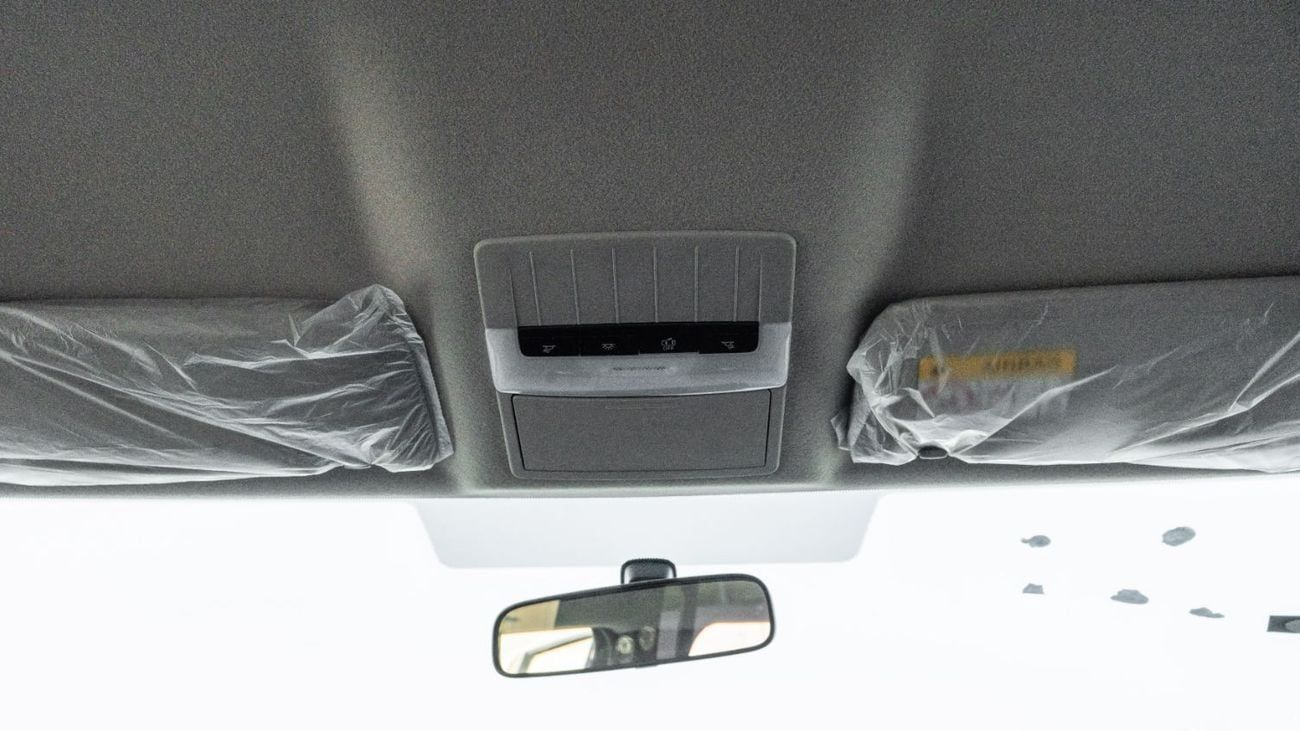 Mitsubishi L200 GL 2026 Mitsubishi L200 GLX 2.4L MT Petrol (Gray-Black)
