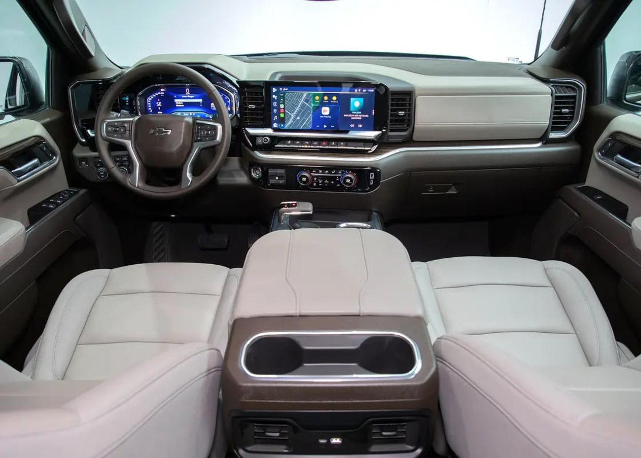 Chevrolet Silverado 1500 RST Dealer Unlimited Kms Warranty until • FDSH • Delivery Mileage • GCC