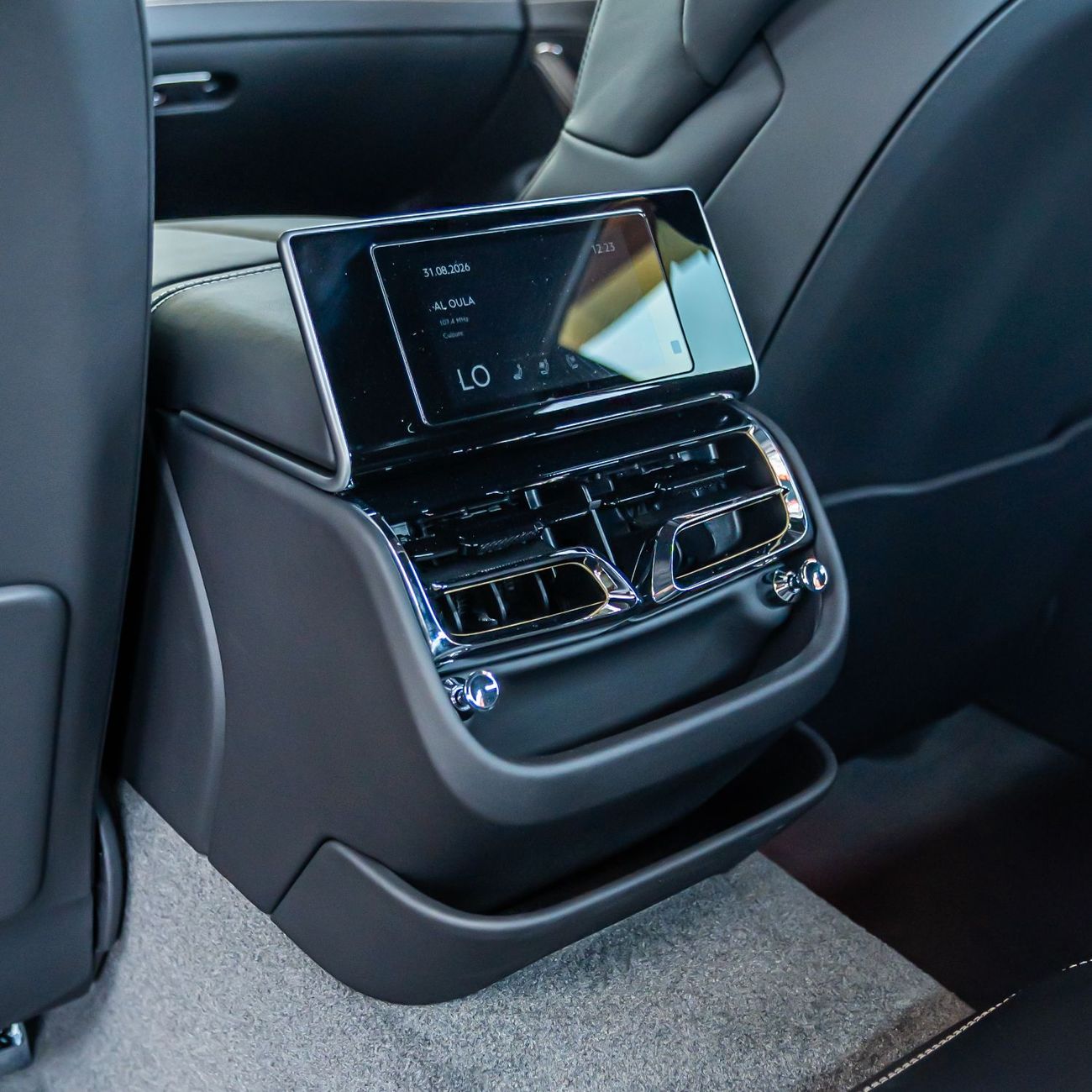 Bentley Flying Spur STANDARD HYBRID