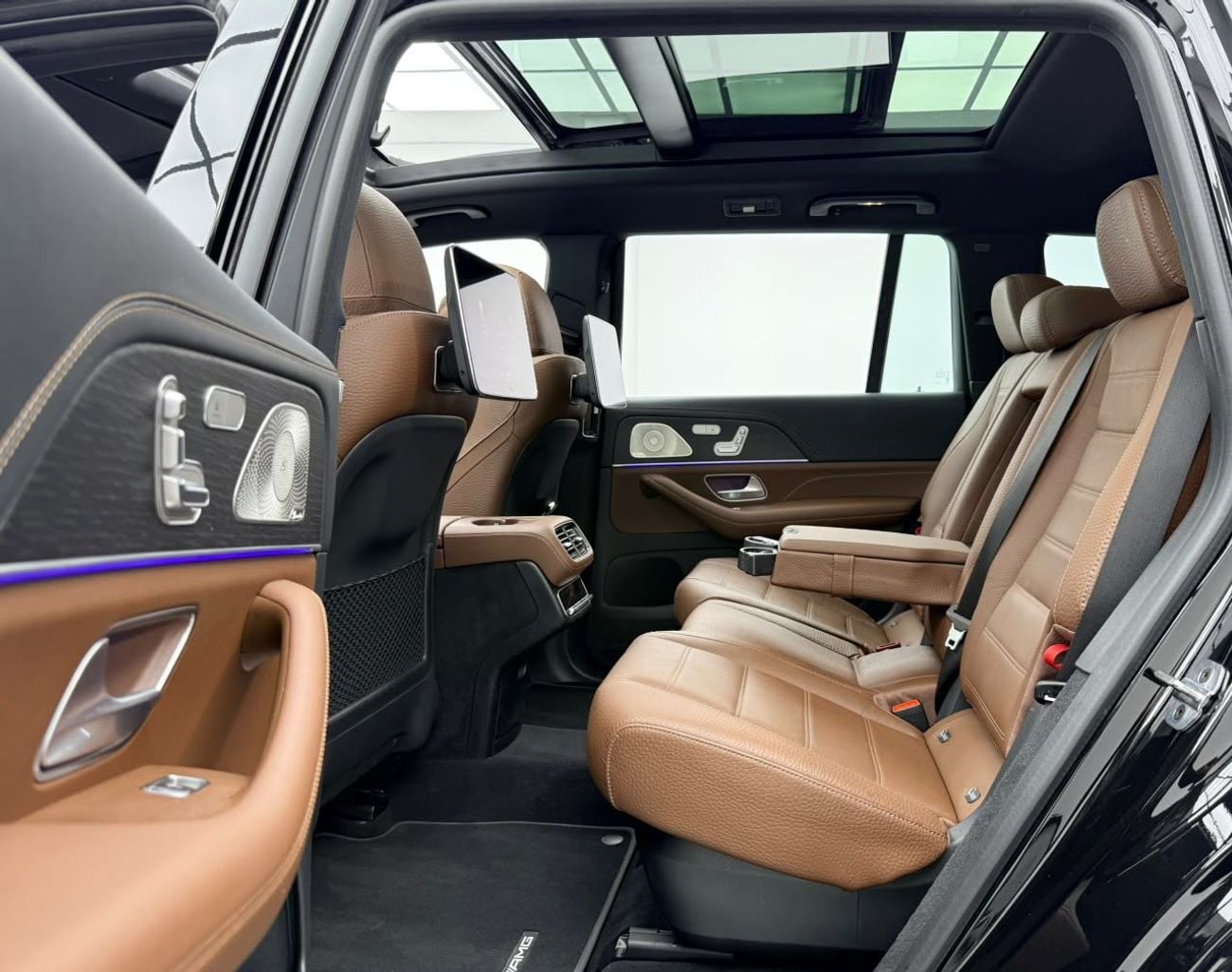 Mercedes Benz GLS450 4M PREMIUM 2025 Mercedes Benz GLS450 AMG Premium+, 2030 MB Warranty + Service Pack, 7 Seater, Fully Loaded, GCC