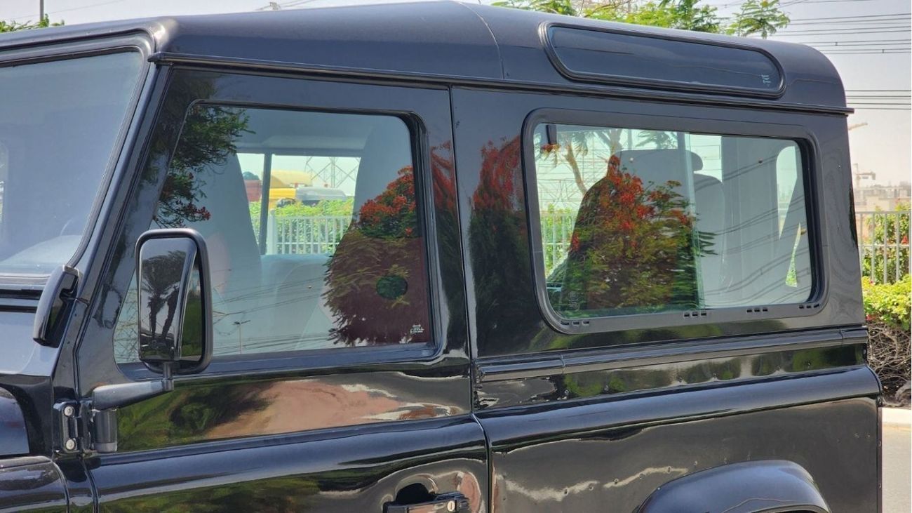 Land Rover Defender 90 Diesel Engine