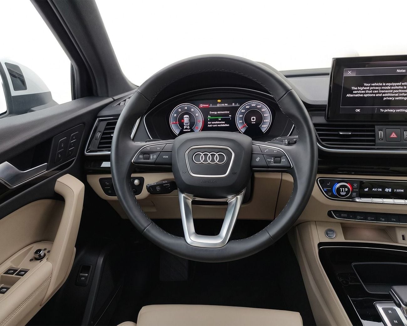 Audi Q5 45 TFSI S-LINE l Full Option | Original Paint | AED 3,085 / Monthly