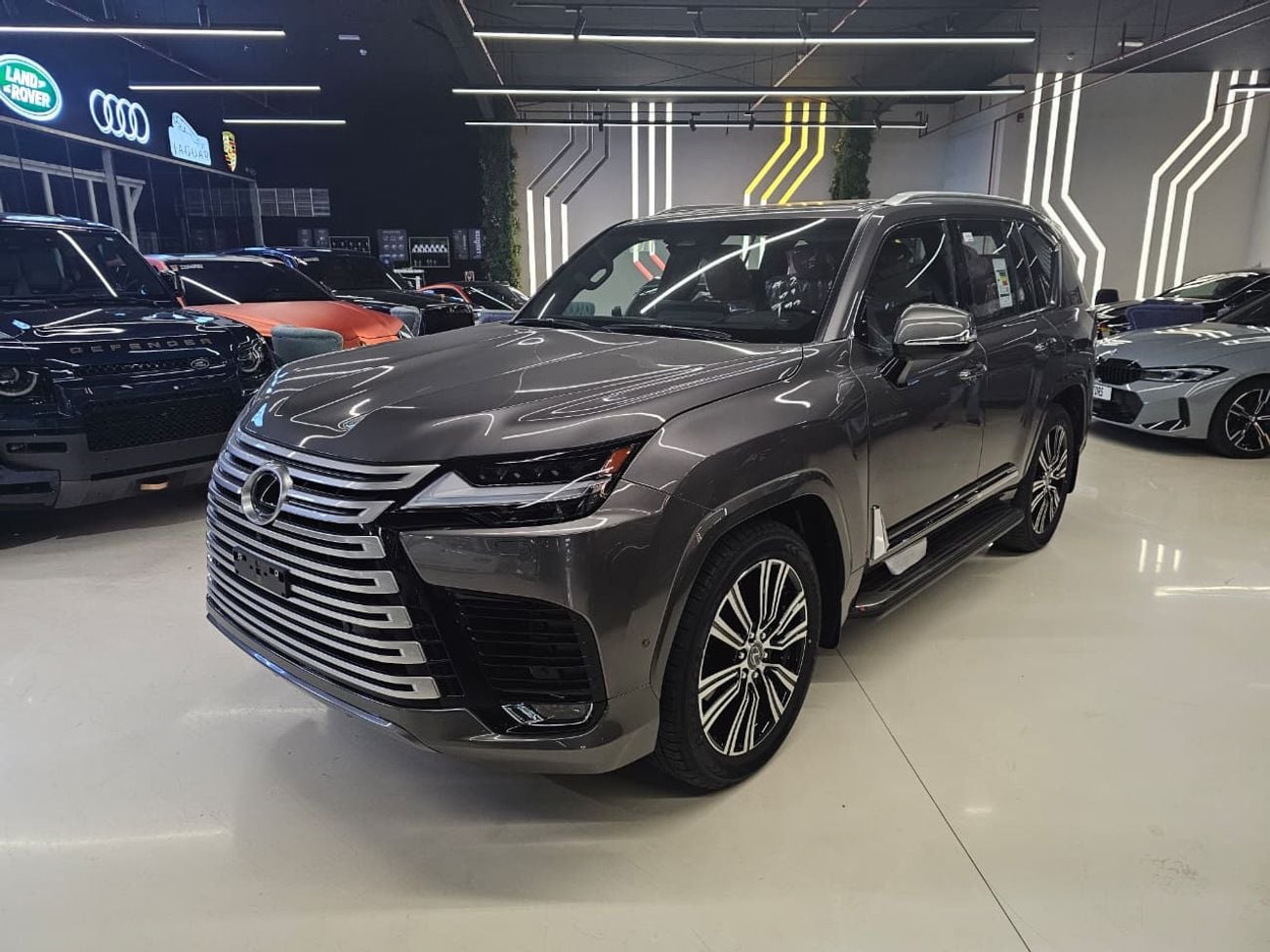 Lexus LX700h SIGNATURE 2026 Lexus LX 700h Signature Hybrid I ALFUTTAIM GCC Specs