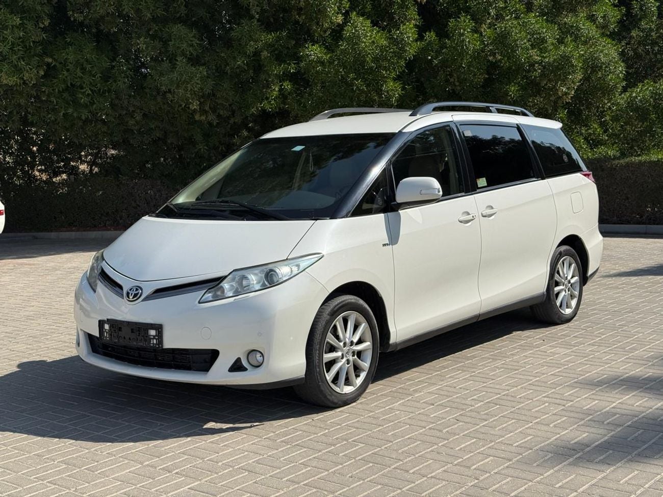 Toyota Previa SE