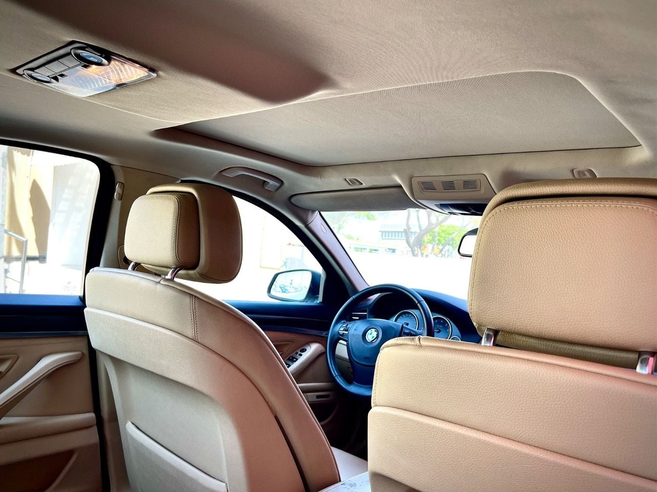 بي أم دبليو 528i EXECUTIVE