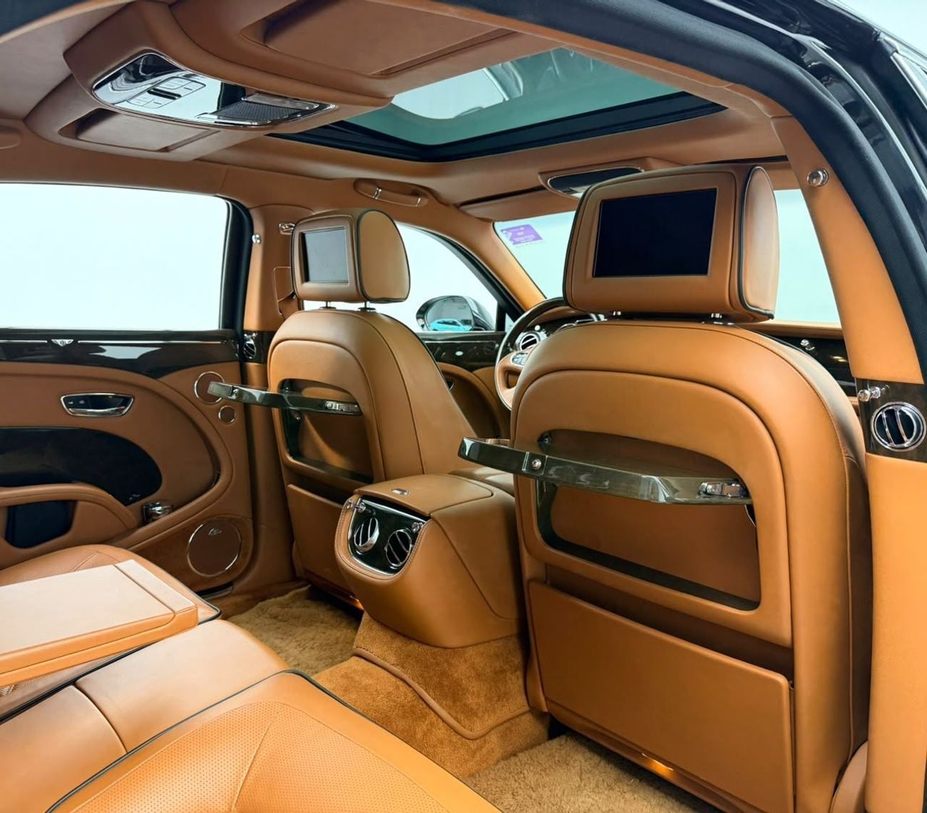 Bentley Mulsanne SPEED 2016 Bentley Mulsanne Speed, Full Service History, GCC Specs.