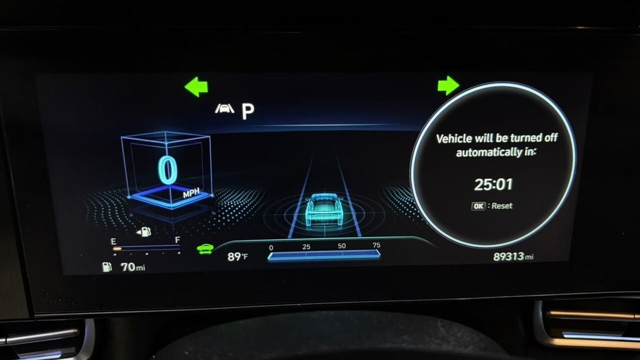 Hyundai Elantra HEV PREMIUM