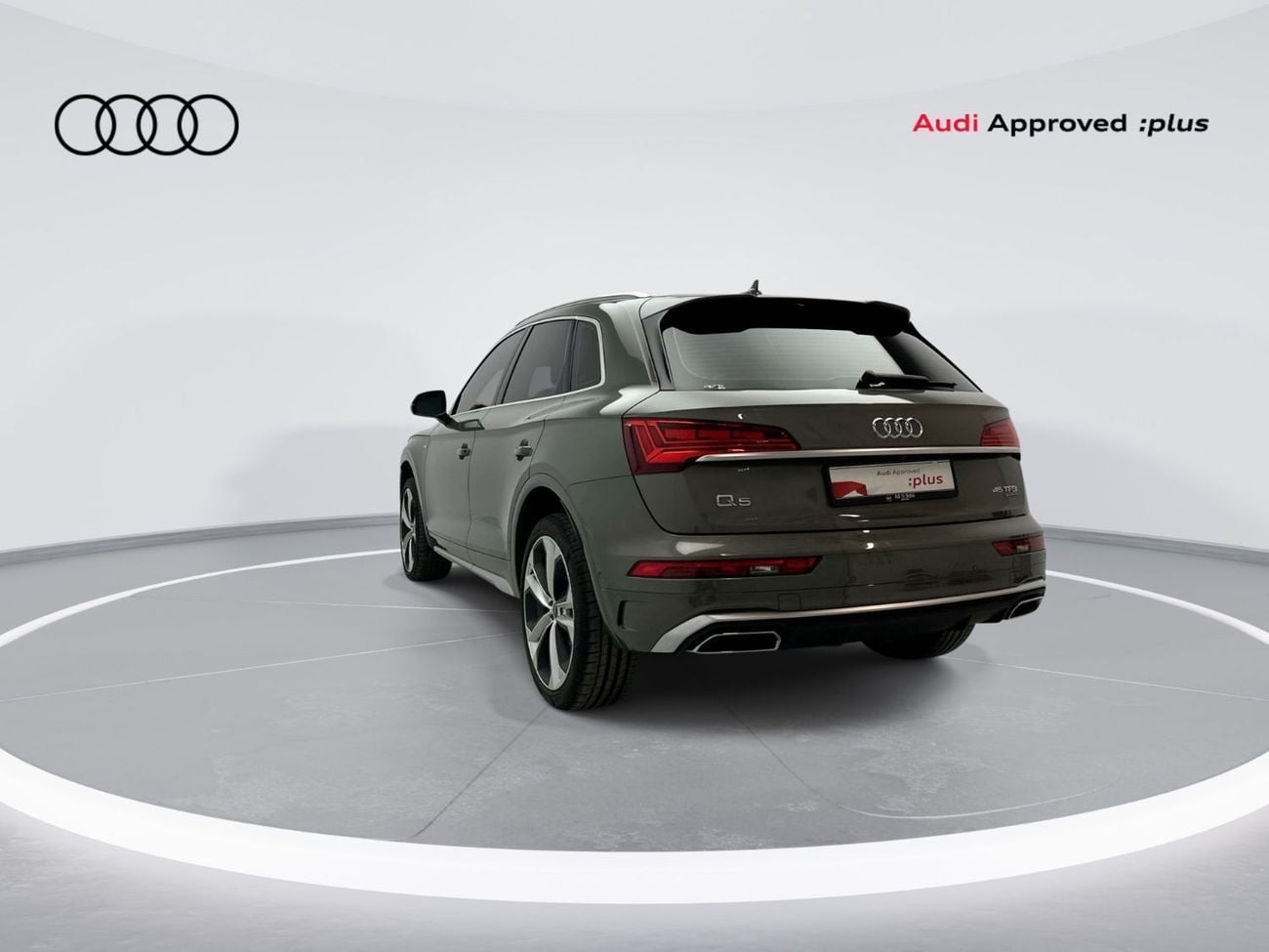 Audi Q5 45 TFSI S-LINE quattro 249hp (Ref# 93948)