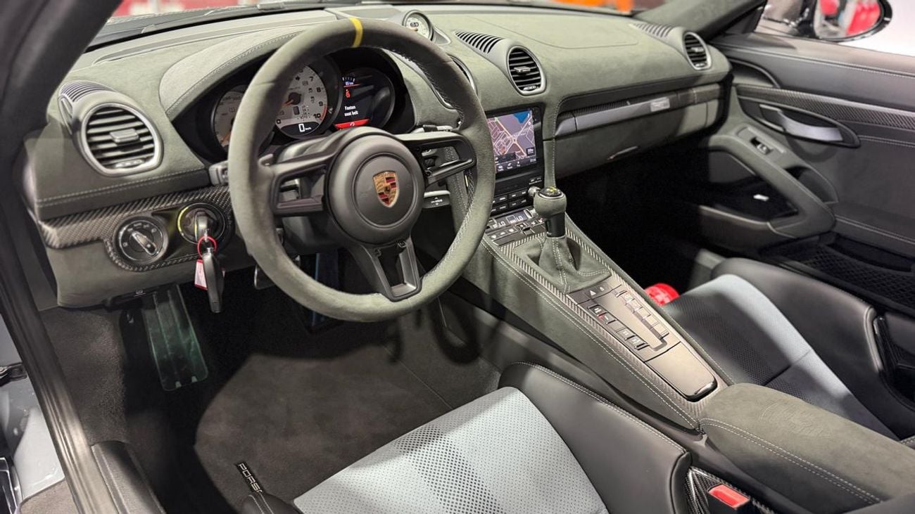 بورش 718 سبيدر RS 2025 | GCC Specs | Brand New | FULLY LOADED | CARBON PACKAGED | LIMITED EDITION