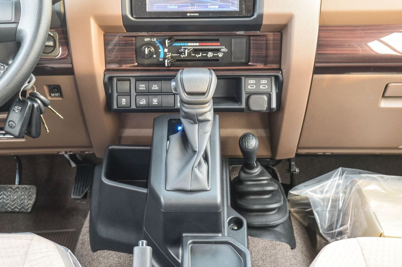 تويوتا لاند كروزر 70 LC76 LX 2.8L 4WD SUV 2026