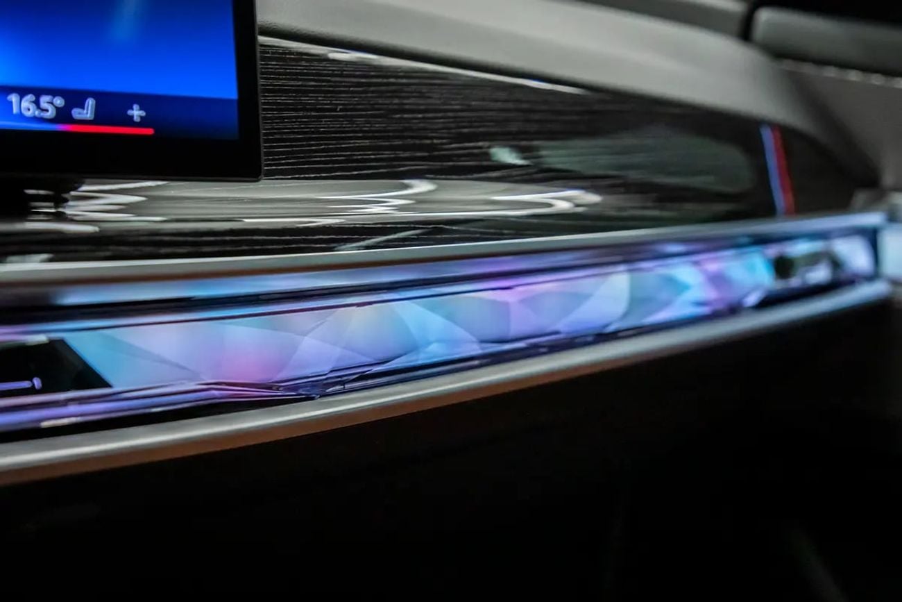 بي أم دبليو 740i 740i | SPORT | GCC | WARRANTY AND SERVICE CONTRACT | EXCELENT CONDITION