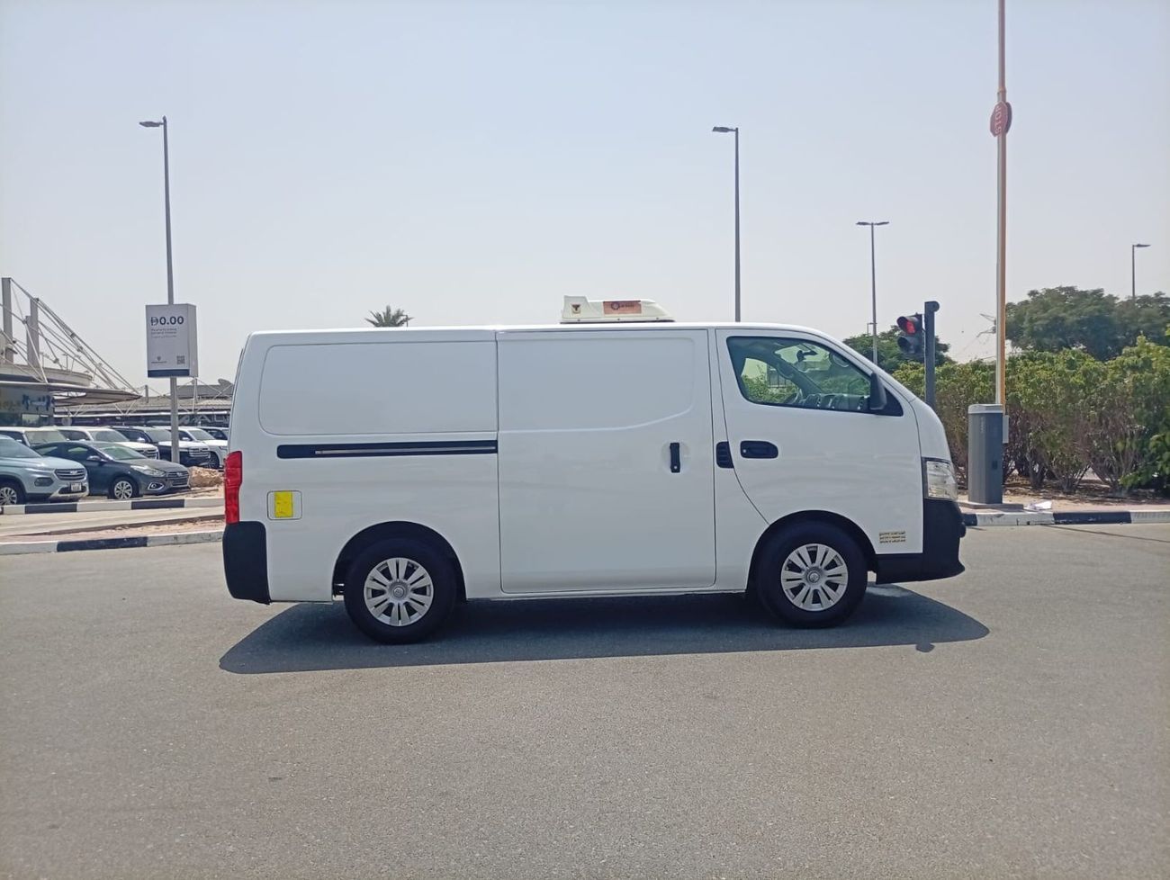 Nissan Urvan STANDARD STD CHILLER VAN