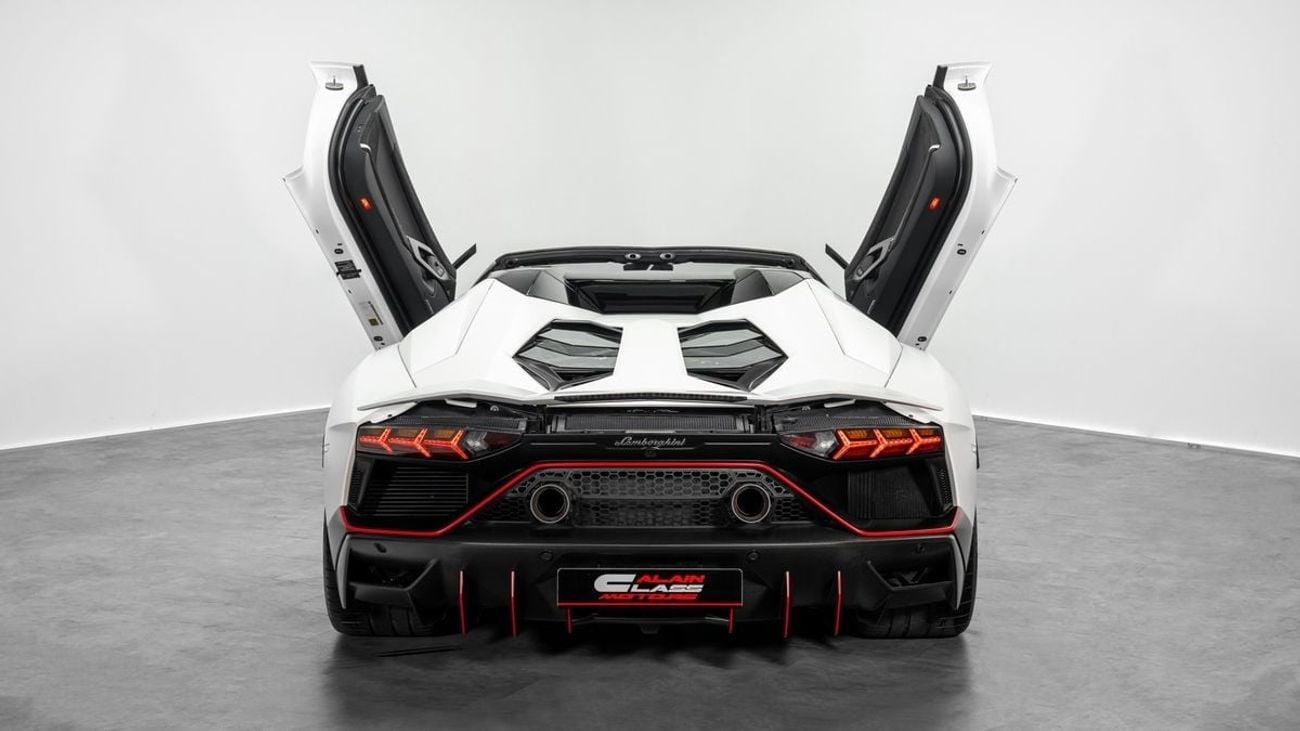 Lamborghini Aventador ULTIMAE Roadster - 2022 - GCC Specs