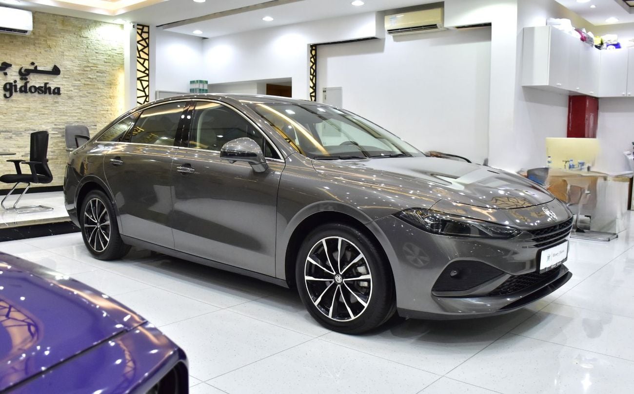 MG 8 EXCELLENT DEAL for our MG 8 D7 Hybrid ( 2023 Model ) in Grey Color Chinese Specs
