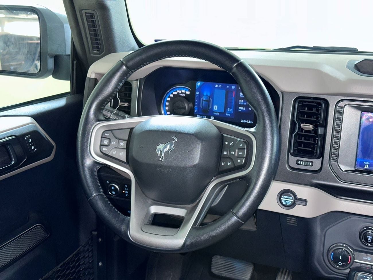Ford Bronco BIG BEND B4D2222/AL TAYER MOTORS/AL QOUZ SHOWROOM