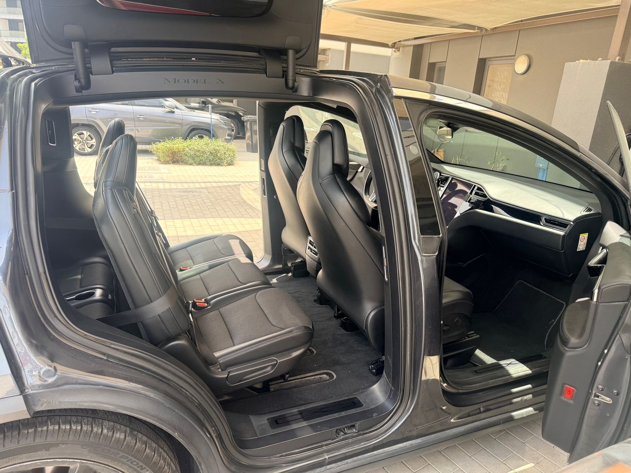Tesla Model X 75D