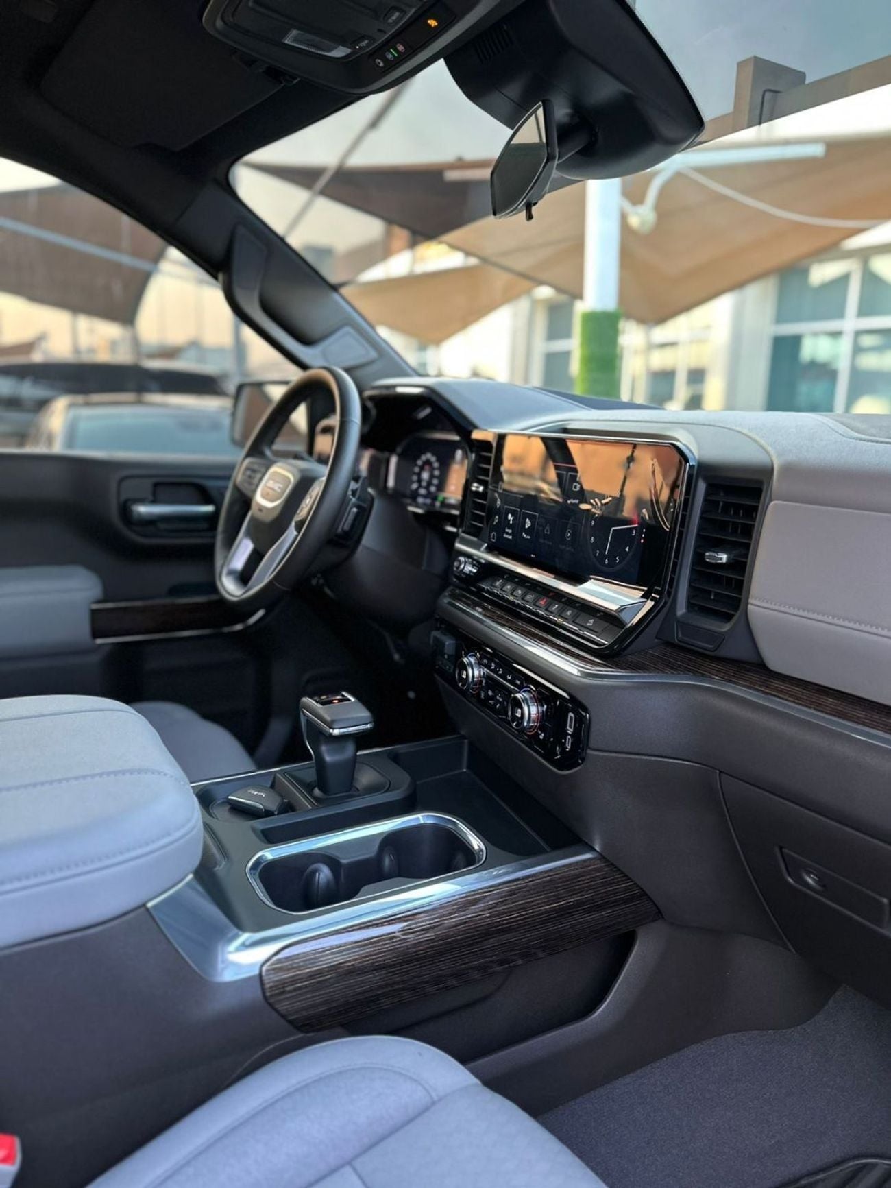 جي أم سي سييرا 1500 REG/CAB ELEVATION 2024 خليجي فل ابشن صبغ وكاله تشييكات وكاله تحت الضمان