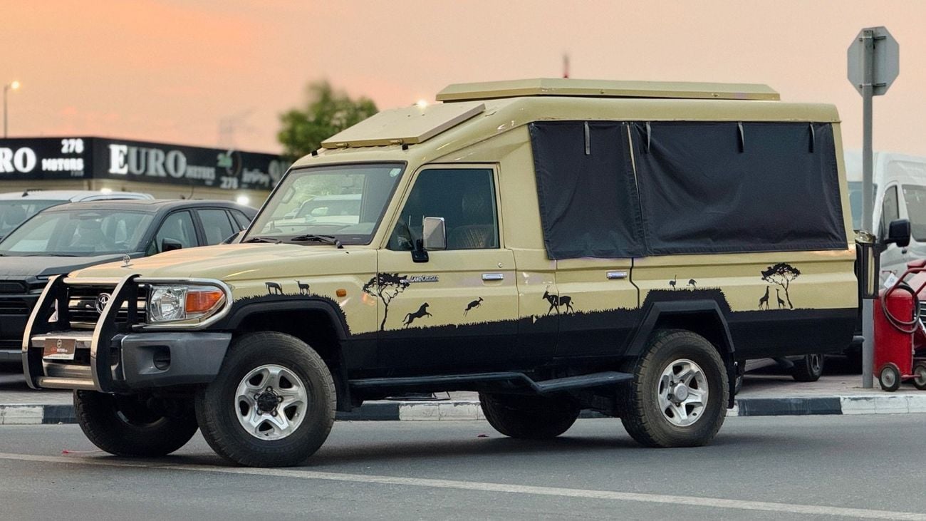 Toyota Land Cruiser Pick Up