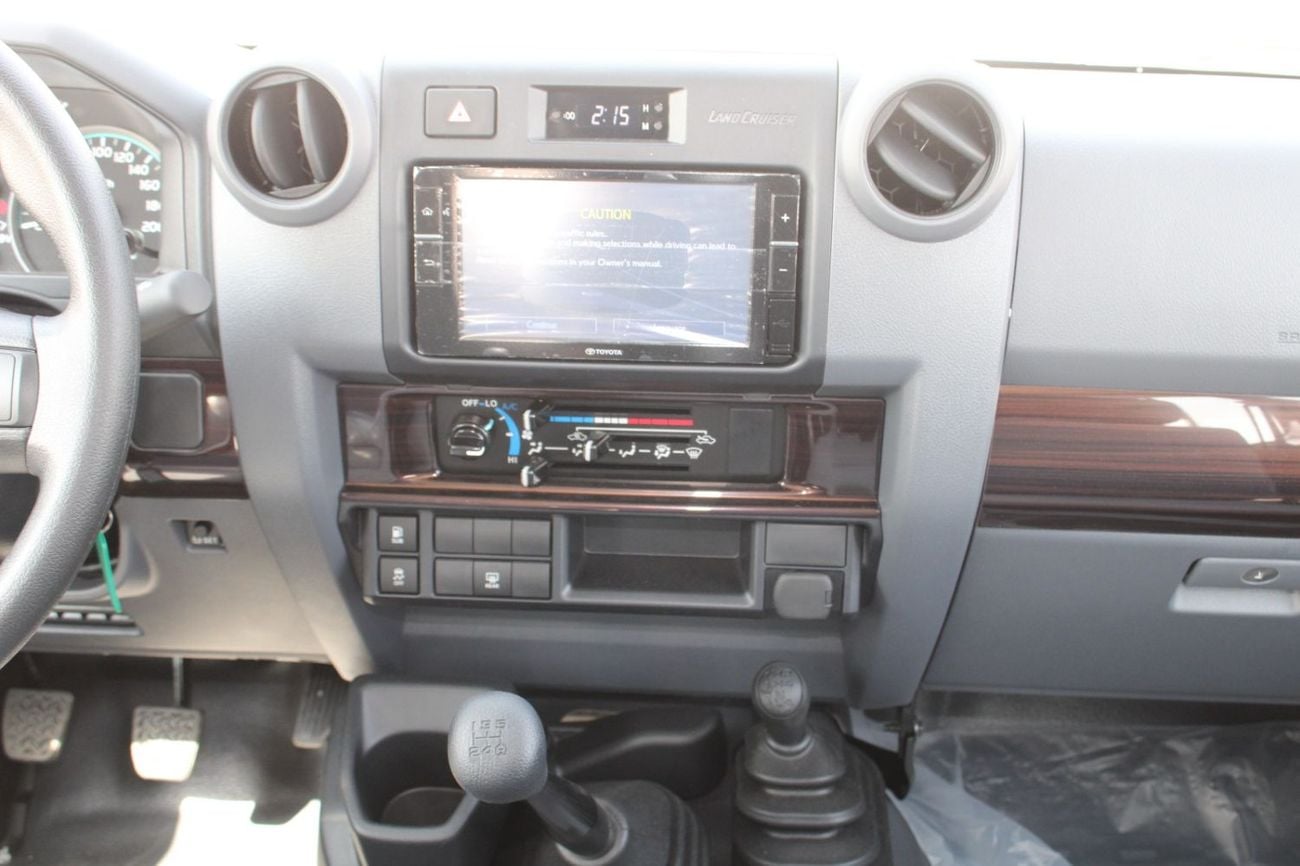 Toyota Land Cruiser 70 LC 78 HARDTOP 4.0L MT