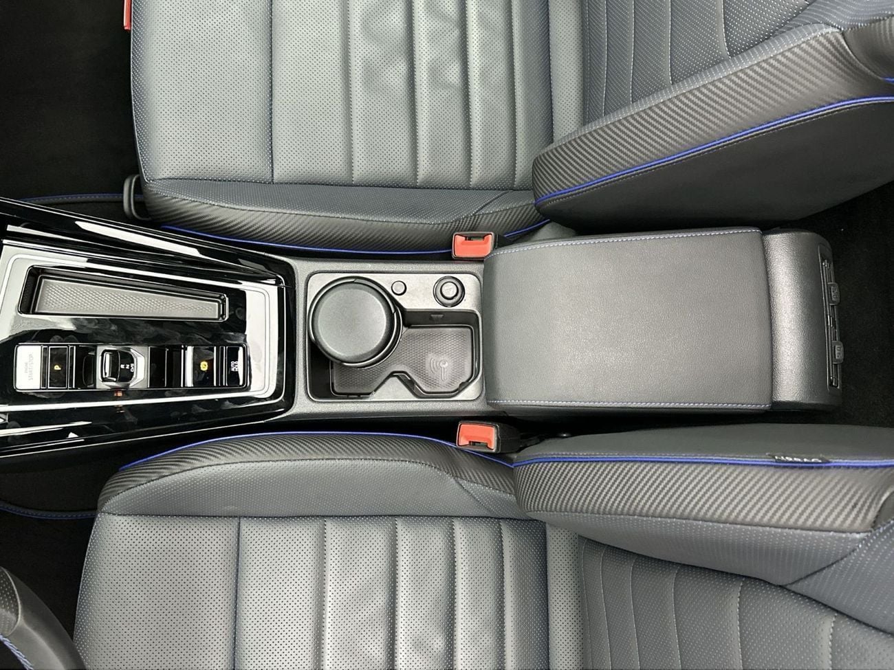 Volkswagen Golf Golf R Package 1 Package 1 2L | Premium Audio & Leather Interior | Top Tier GCC Specs