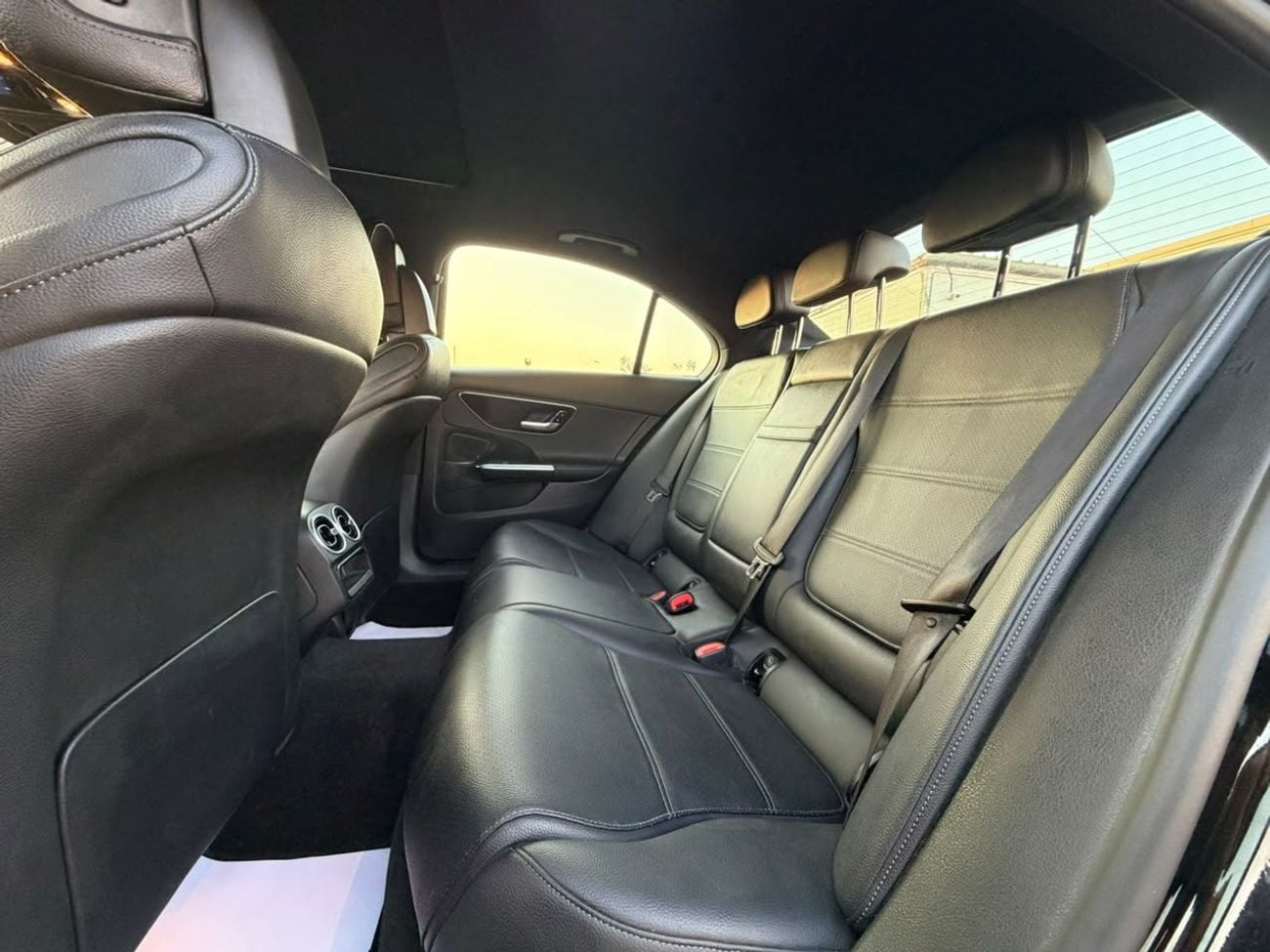 Mercedes Benz C300 STANDARD