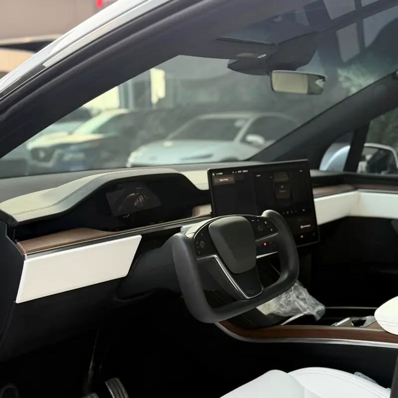 تسلا موديل اكس PLAID Long Range | Dual Motor AWD | 670 HP | 29600 KM | White | تسلا موديل X